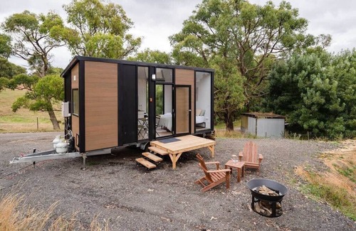 Macclesfield House | The Meadows Tiny House by Tiny Away
