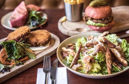 Irishtown Hotel | The Merry Cobbler