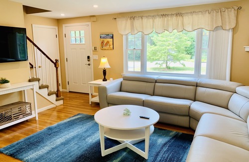 Marstons Mills House | The Mills Retreat