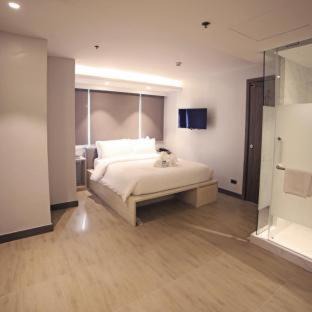 Legazpi Village Hotel | The Mini Suites Eton Tower Makati