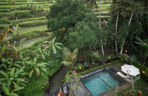 Kemenuh Villa | The Miracle House by Pramana Villas