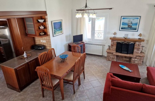 Porto Rafti Villa | The Mirador Boutique Villa with Scenic Sea View
