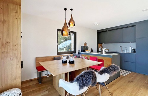 Randogne Ski Chalet | The Mirador Lodge - Crans Montana - Swiss Alps