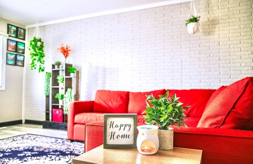 Coralville Apartment | The Mirage, in beautiful Coralville with AC, WiFi. Enjoy your stay