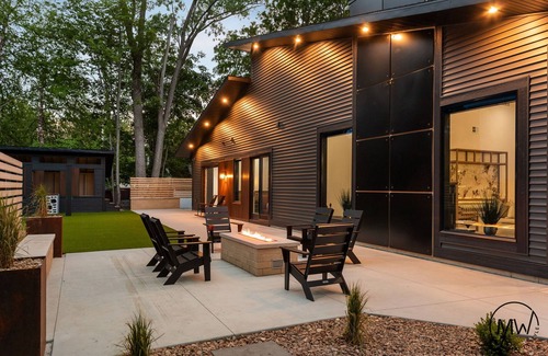 Spring Lake House | The Modern Wave