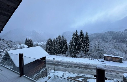 La Cote-d'Arbroz Ski Chalet | The Monkey Barn Morzine. Your very own stylish luxury alpine chalet retreat.