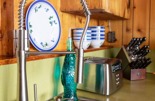 Tenants Harbor Cottage | The Moonlight Cottage: At The Water's Edge With Beaches And Atlantic Views