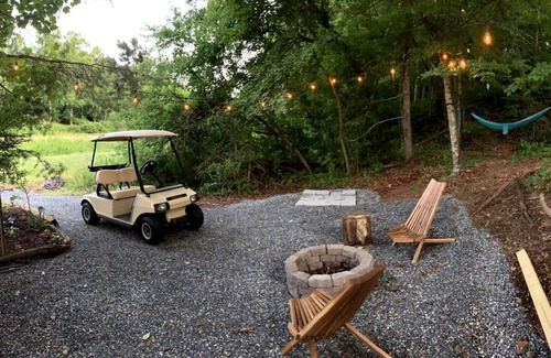 Weaverville RV Rental | The Moonlight - Glamping with Golf Cart and Soaking Tub on Homestead