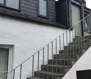 Innerleithen Apartment | THE MORNINGSIDE APARTMENT Charming stylish apartment in the centre of Innerleithen