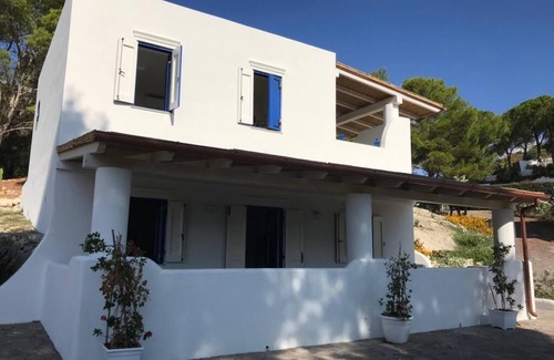 Vulcanello Apartment | The MOSAIC DWELLING