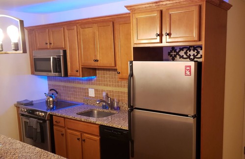 Killington Condo | The mountains are calling! Renovated 2 Bdrm 3 Bath 4 queen beds close to all