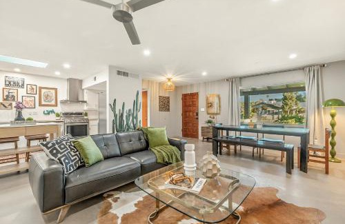 Encanto House | The Mulberry Manor