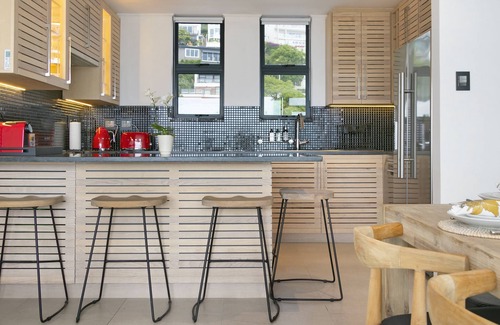 Three Anchor Bay Apartment | The Murex 3 Bedroom-Serviced Apartment