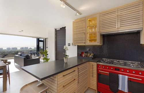 Three Anchor Bay Apartment | The Murex 3 Bedroom-Serviced Apartment