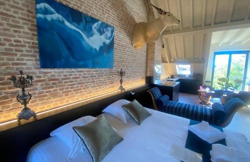 South Antwerp Bed & Breakfast | The Museum - Au Lit, Jérôme!