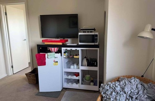 Nagambie House | The Nagambie Escape: 2 BR, 1 BA in Nagambie, Sleeps 5