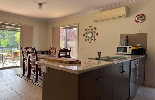 Nagambie House | The Nagambie Escape: 2 BR, 1 BA in Nagambie, Sleeps 5