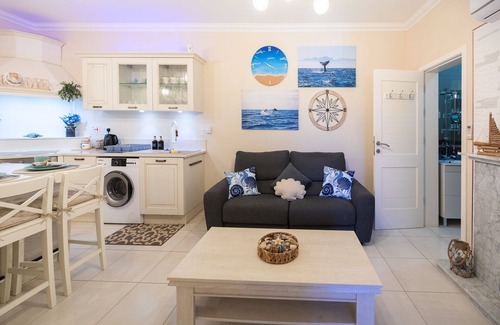 Madliena Apartment | The Nautical Nook