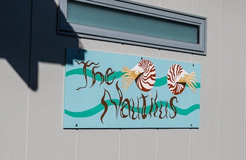 Lorne House | The Nautilus - Ocean View for Miles