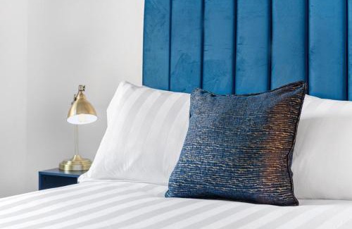 Sneinton House | The Navy Nest Luxury Home Nottingham