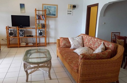 Grand Case Apartment | The Nest 2- THE DOVES NEST
