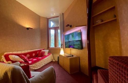 Cervinia Apartment | THE NEST Alpine Loft Ski-in Ski-out