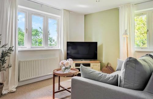 Spalding House | The Nest