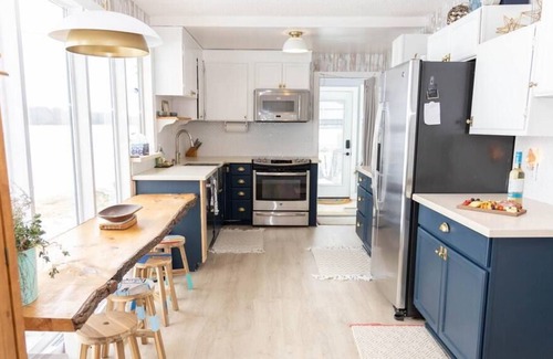 Consecon House | The Nest PEC: Waterfront Home on Huyck's Bay