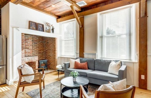 Witmer Apartment | The Nook at Legacy Manor