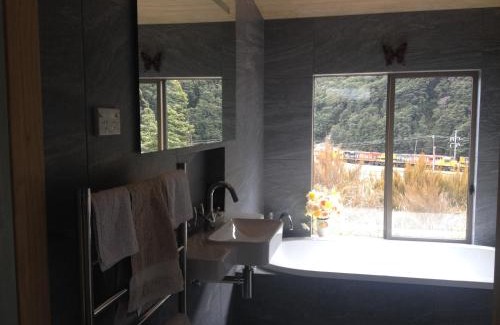 Arthur's Pass Apartment | The Nook