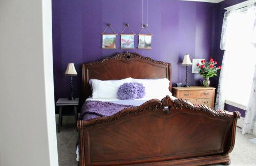 St Johns Bed & Breakfast | The Nordic Pineapple Bed and Breakfast