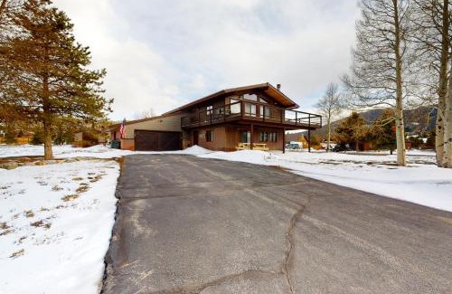 Summit Cove House | The Nugget Ski Chalet