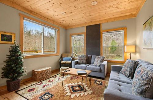 Frank House | The Nuthouse on Squirrel Creek Ski, Hike and Fish
