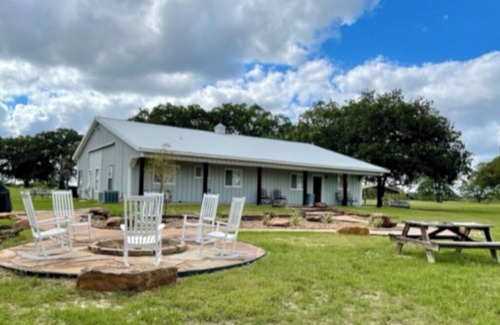 Ledbetter House | The O Ranch - Country Setting