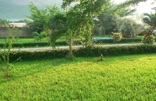 Pepease House | The Oaks : Where nature meets love, security and peace