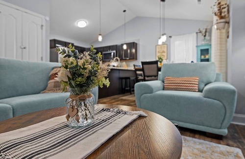 New Bern House | The Oasis.3BR Entire unit with Private Yard