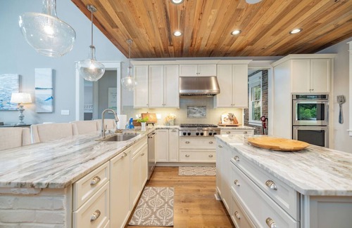 Littleton House | The Oasis at Lake Gaston - Heated Pool, Hot Tub, Pontoon Boat Rental Included!