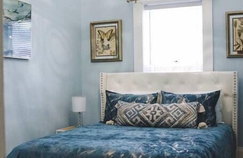 Cobourg Apartment | The Oasis Suite at Lakehurst