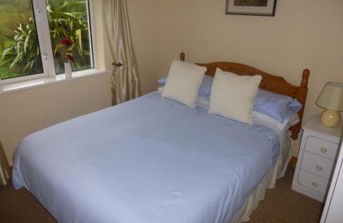 Claddaghduff Bed & Breakfast | The Ocean Wave Bed & Breakfast
