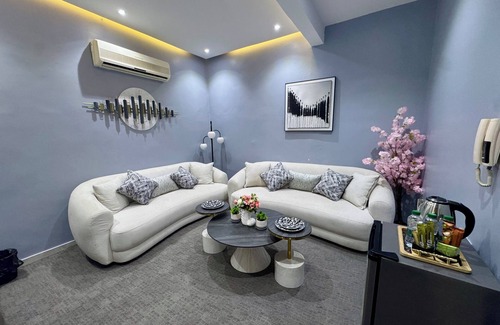 Al Olaya District Apartment | The Olaya Loft - Self Check-in 1 Bed Apartment