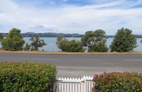 Mangonui Cottage | The old bakery cottage located on the waterfront.
