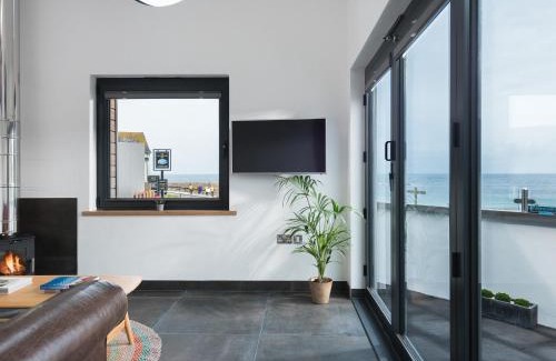 Sennen Cove House | The Old Beach Store