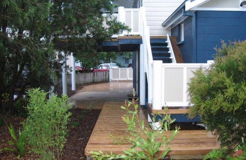 Burrill Lake House | The Old Boathouse - kayak/high speed internet/minutes to the beach