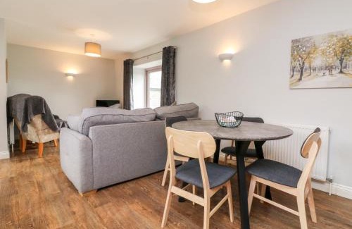 Lifton House | The Old Cowshed