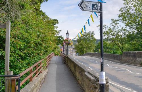 Pateley Bridge House | The Old Explorers