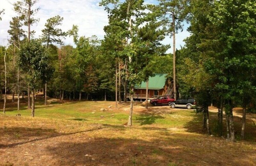 Murfreesboro Cabin | The Old Factory Getaway: Experience Life on the Little Missouri River