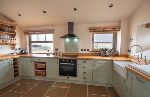 Sheldon Cottage | The Old Farmhouse - 2 Bedroom property, stunning character, views & location