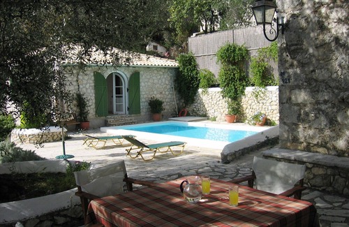 Drimonas House | The Old House & Guest House - Spectacular mountain and valley views