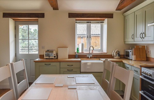 Snettisham Cottage | The Old Paybarn - UK39378