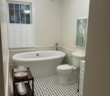 Clinton Villa | The Old Rist Hotel